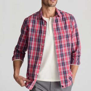 USED Men’s Untuckit Slim Fit Vintage Red and Blue Plaid Button Shirt